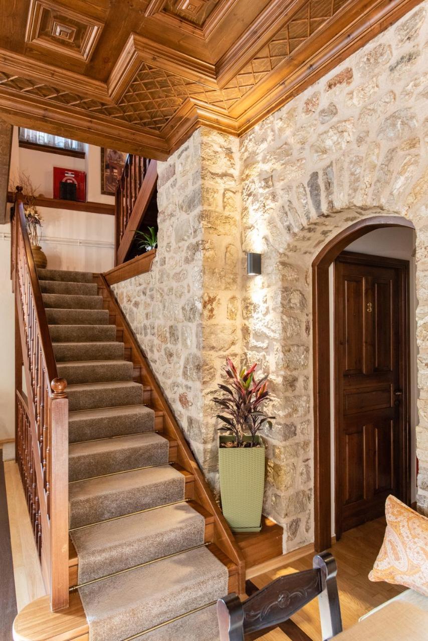 Kaza Guesthouse Dimitsana Esterno foto