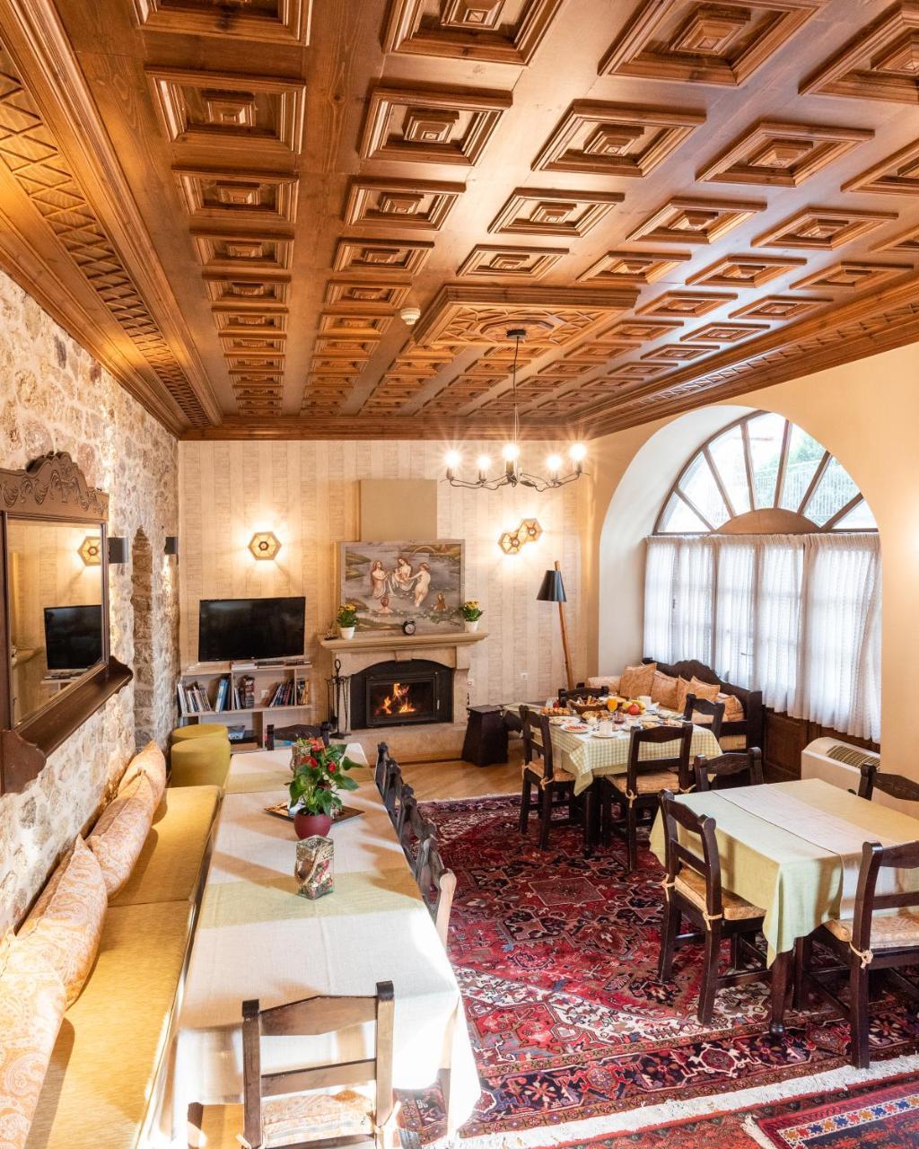Kaza Guesthouse Dimitsana Esterno foto