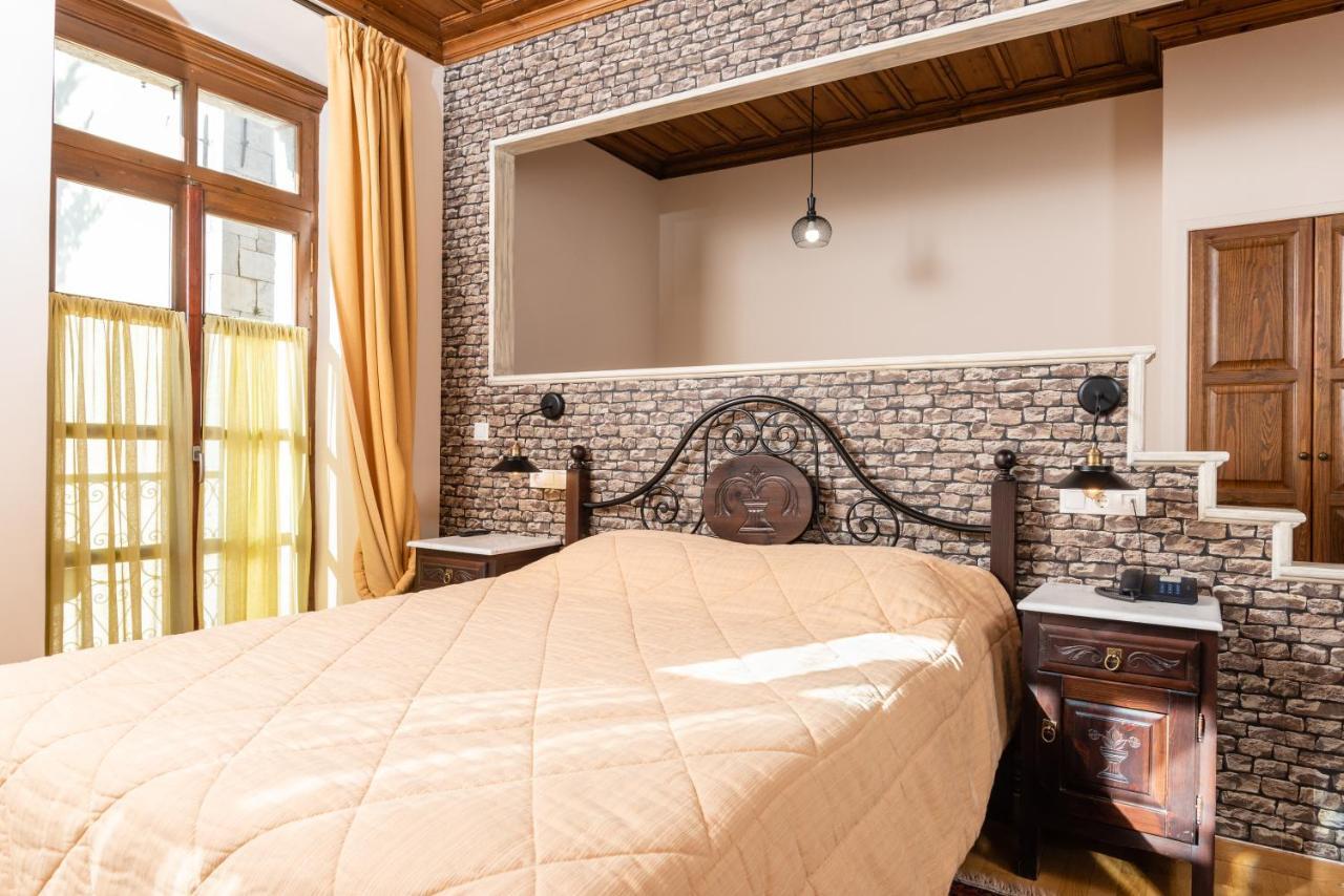 Kaza Guesthouse Dimitsana Esterno foto