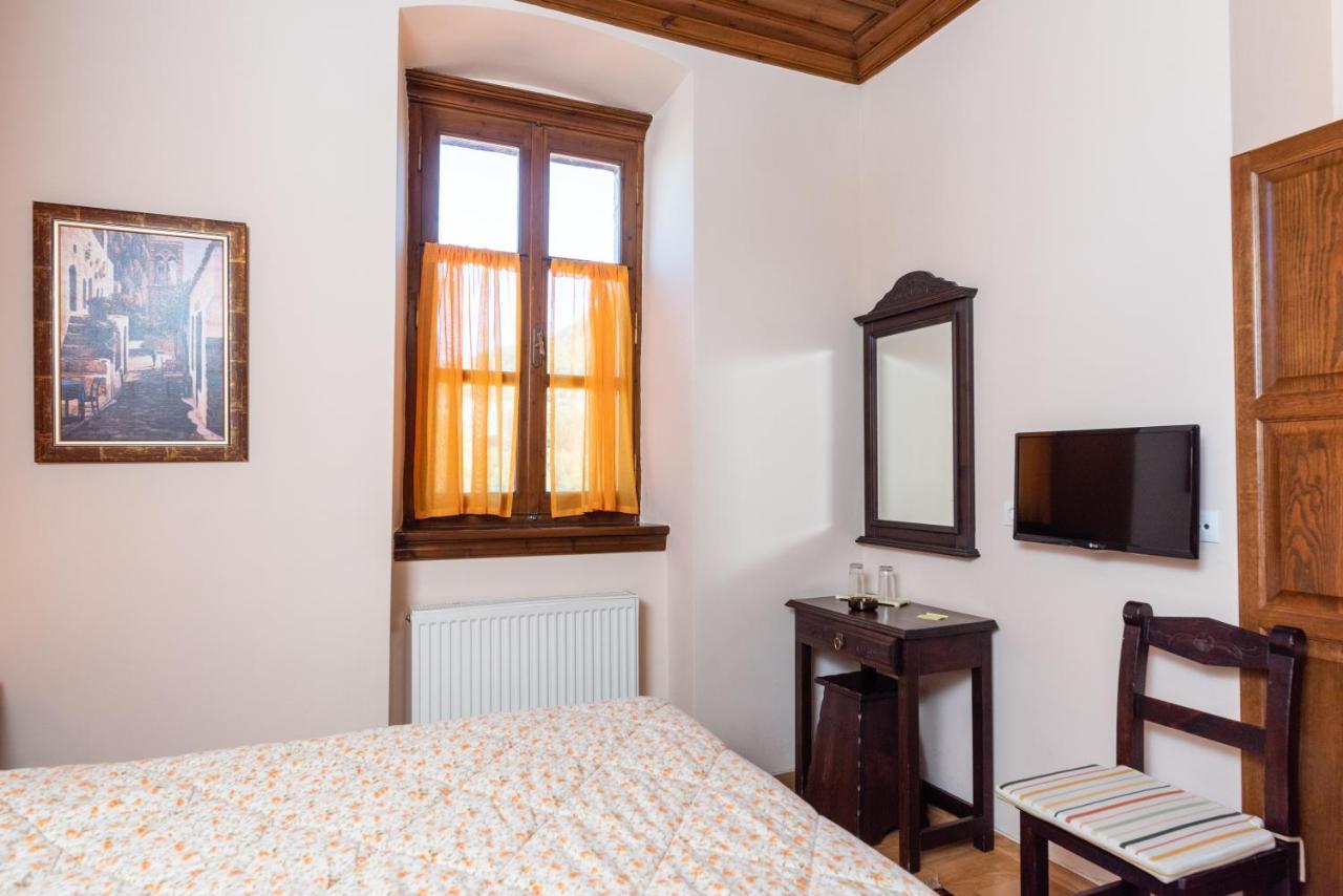 Kaza Guesthouse Dimitsana Esterno foto