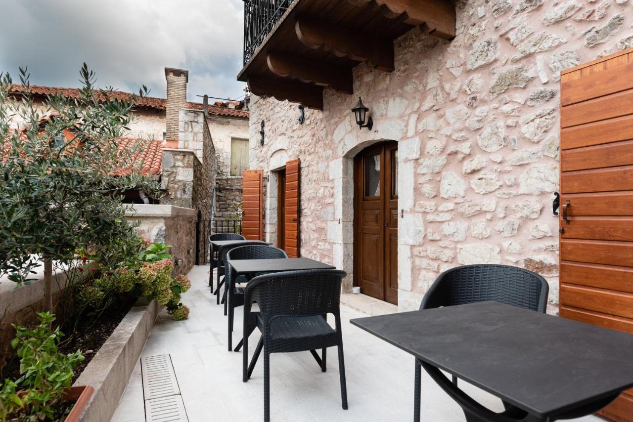 Kaza Guesthouse Dimitsana Esterno foto