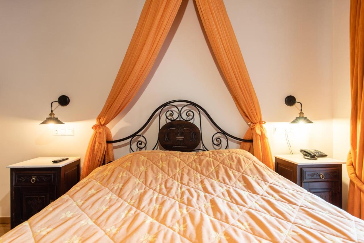 Kaza Guesthouse Dimitsana Esterno foto