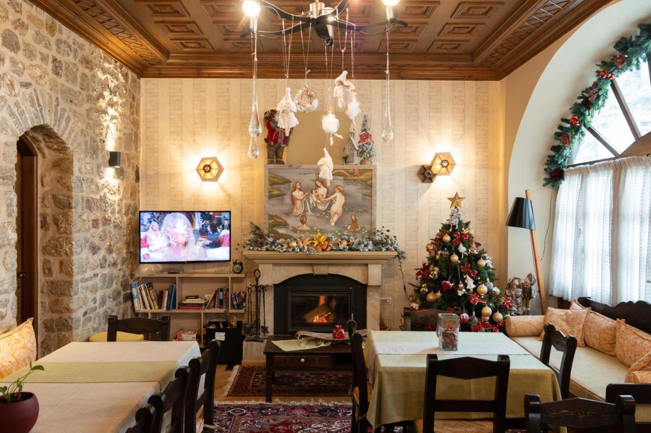 Kaza Guesthouse Dimitsana Esterno foto